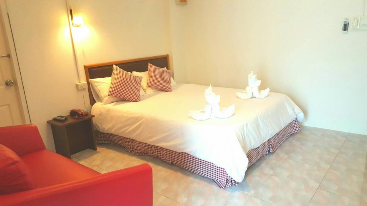 Hotel De Ratt Phuket Eksteriør bilde