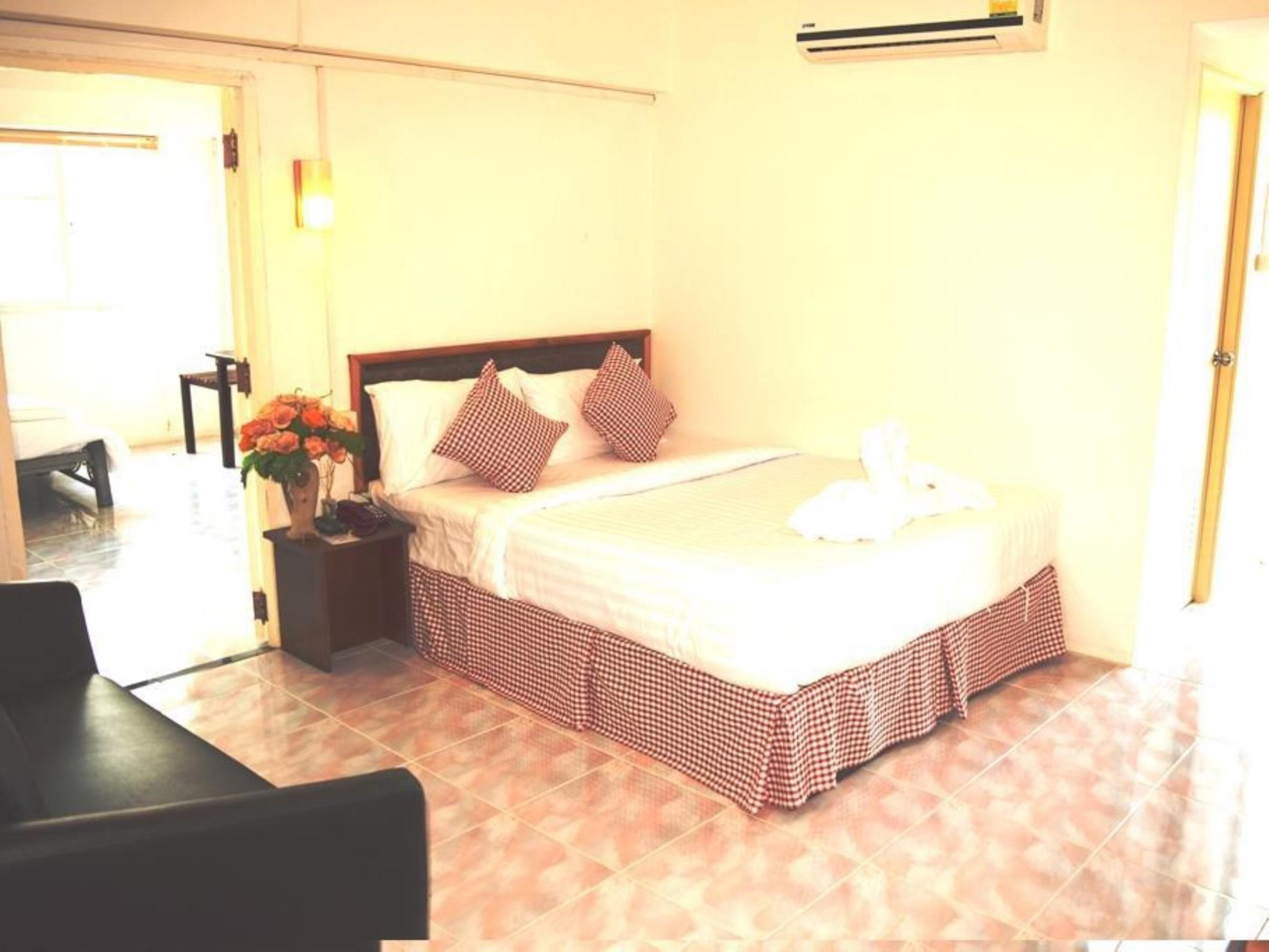 Hotel De Ratt Phuket Eksteriør bilde