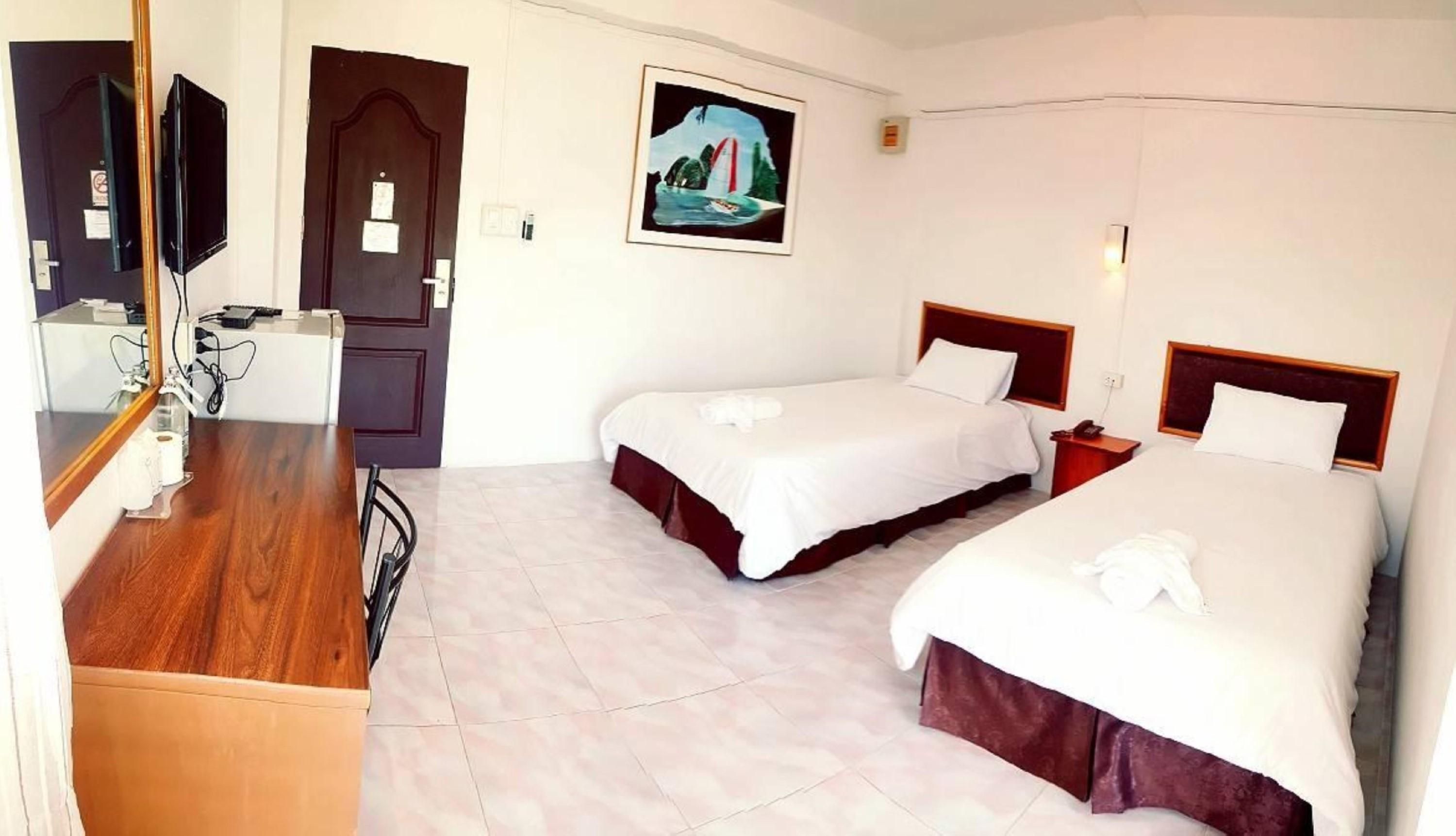 Hotel De Ratt Phuket Eksteriør bilde